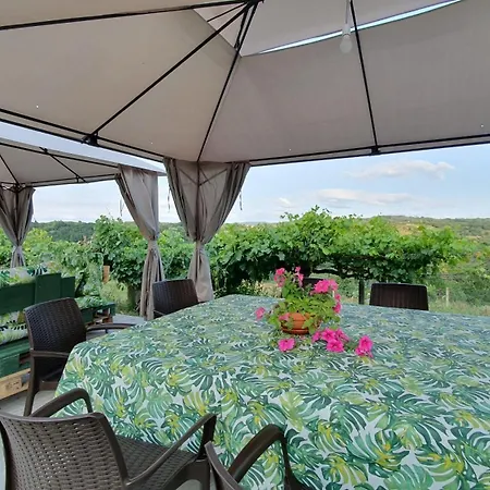 Semesterbostad Casa San - Ribeira Sacra *